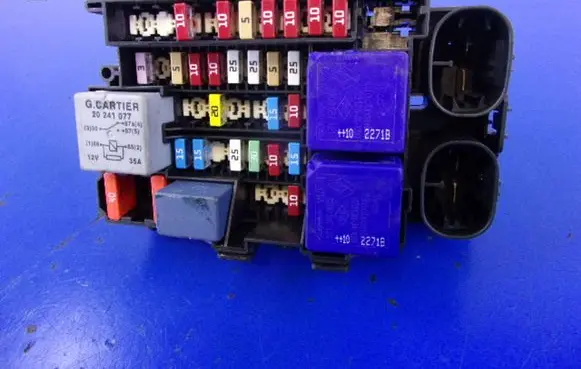 Renault Megane III Fuse box set