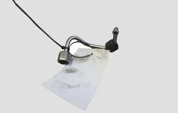 Volvo V60 Fuel injector supply line/pipe 31303505