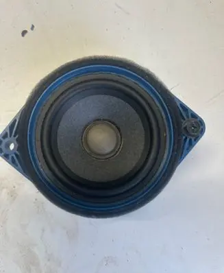 Hyundai Tucson IV NX4 Panel speaker 96350N9100 SZD3