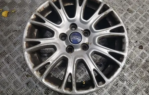 Ford Focus R16 alloy rim 