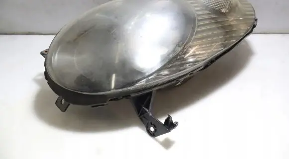 Nissan Micra Headlight/headlamp