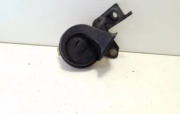 Renault Trafic III (X82) Horn signal 256105748R 93456400