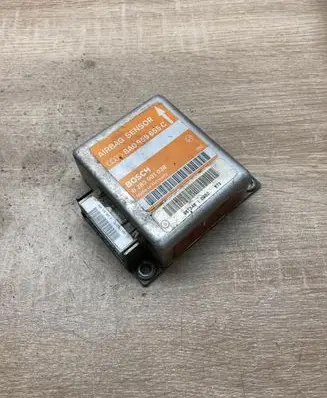 Audi A4 S4 B5 8D Airbag control unit/module 8A0959655C 0285001038