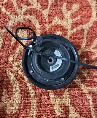 Mercedes-Benz A W176 Air conditioning compressor pulley A0042301711 4471606380