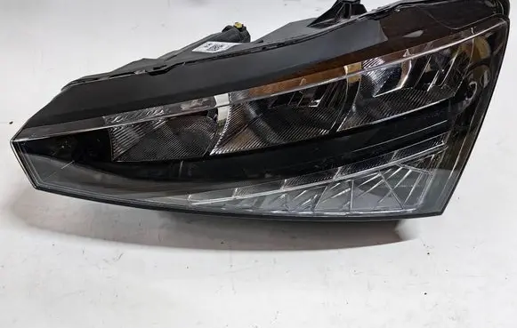 Skoda Scala Headlight/headlamp 657941015