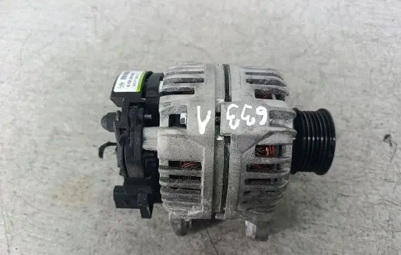 Volkswagen Touran I Generator/alternator 