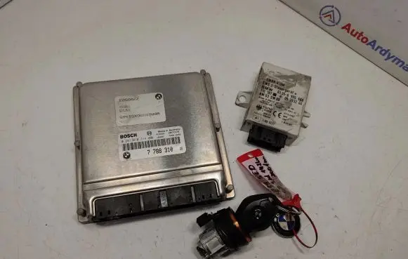 BMW 5 E39 Engine ECU kit and lock set 7788310 13617788310 0281010314