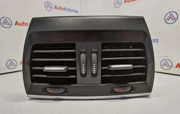BMW X5 F15 Rear air vent grill 9252013 64229252013