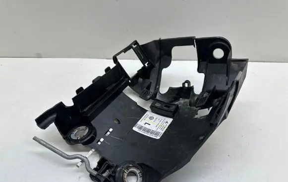 Volkswagen New Beetle Headlight/headlamp mounting bracket 1C0941053