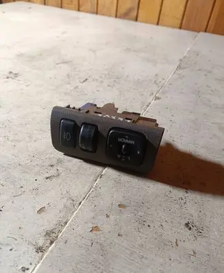 Lexus GS 300 400 430 Wing mirror switch MFBB1JA95