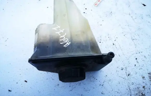 Volvo S40, V40 Coolant expansion tank/reservoir 30804963