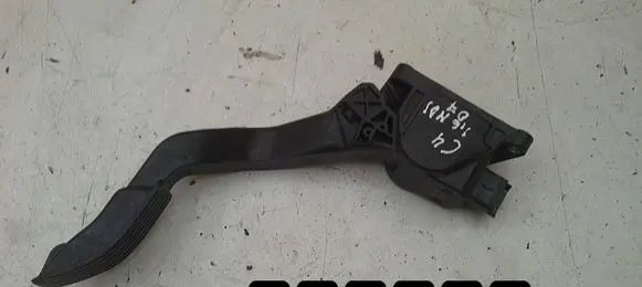 Citroen C4 I Accelerator throttle pedal 9680565880 0280755041