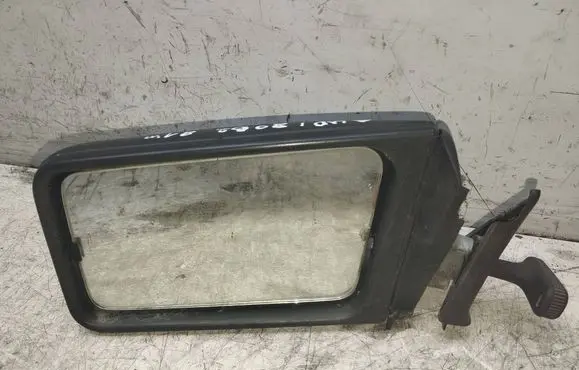 Audi 80 90 B2 Manual wing mirror E10117103