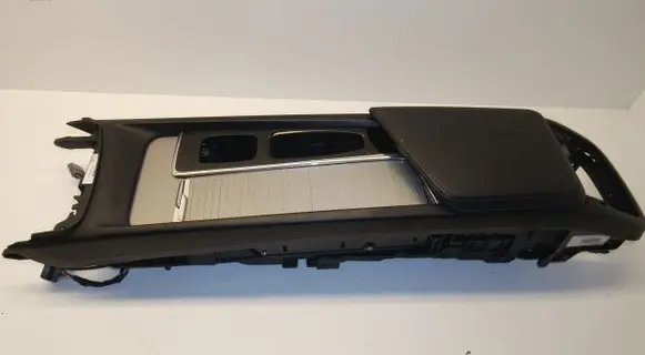 Volvo XC60 Armrest 31417517