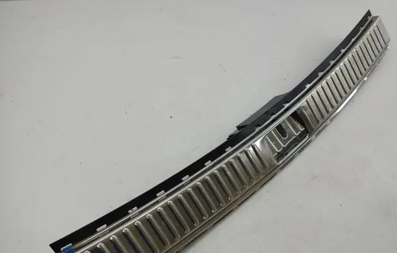 Porsche Cayenne (92A) Tailgate/boot lid lock trim 7P0863459E