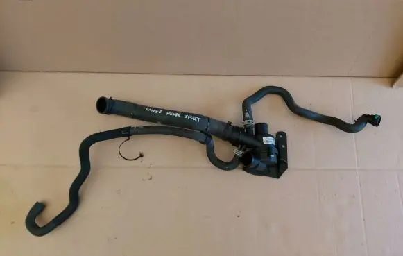 Land Rover Range Rover Sport L494 Engine coolant pipe/hose FPLA8575CD