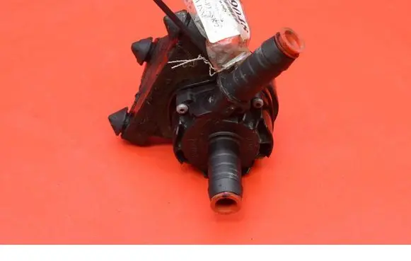 Ford S-MAX Water pump DG9318D473BC