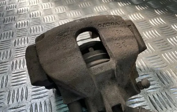 Volvo V70 Front brake caliper