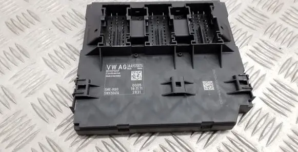 Volkswagen PASSAT B7 Comfort/convenience module 3AA937087G