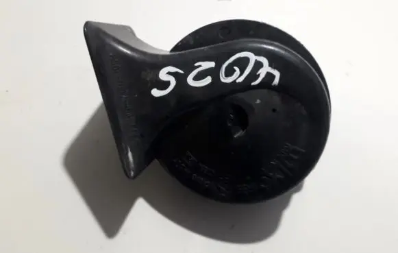 Volvo S70 V70 V70 XC Horn signal E200884