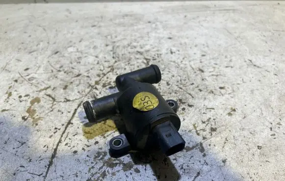 Volkswagen PASSAT B8 Electric auxiliary coolant/water pump 4H0121671D