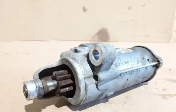 Audi A4 S4 B8 8K Starter motor 04L911021