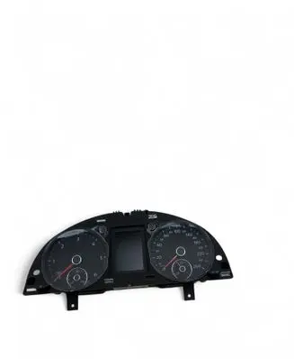 Volkswagen PASSAT B7 Speedometer (instrument cluster) 3AA920870D