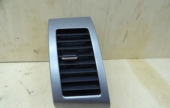 Dashboard side air vent grill/cover trim