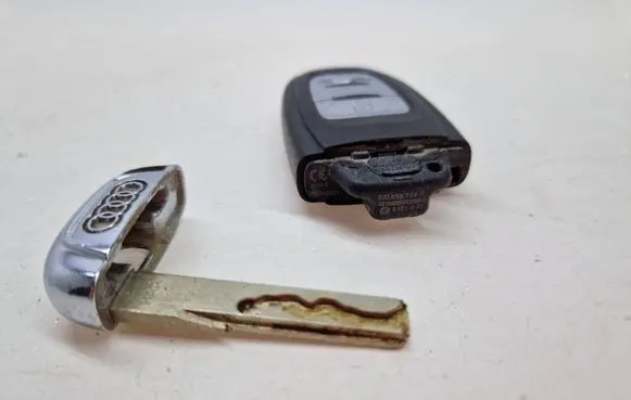 Audi Q5 SQ5 Ignition key/card 8T0959754K