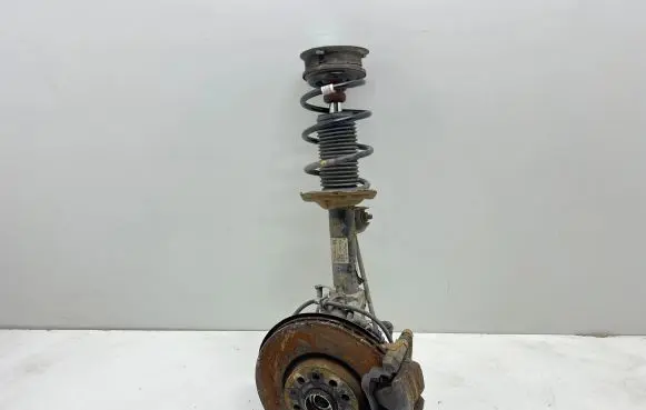 Volkswagen PASSAT B8 Front wheel hub spindle knuckle 5Q0407258