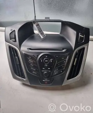 Ford Focus Head unit multimedia control AM5T18K811AD