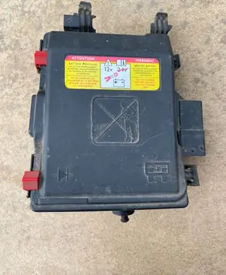 Citroen Berlingo Fuse box set 9804681780