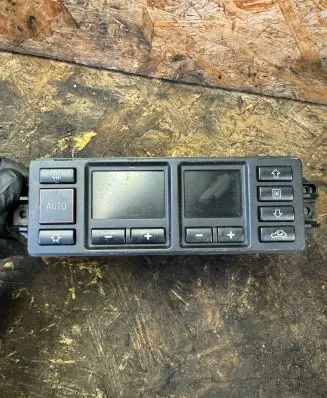 Audi A3 S3 8L Climate control unit 8L0820043D 5HB00760804