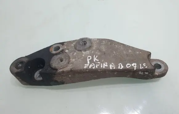 Opel Zafira B Gearbox mounting bracket 24459782
