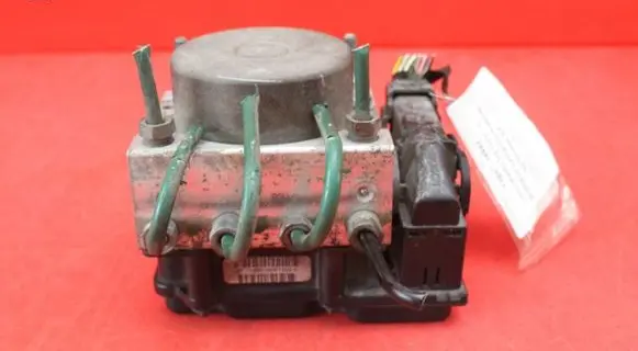 Dacia Sandero ABS Pump 8200756095