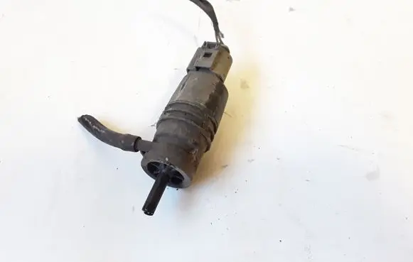 Volkswagen Crafter Windscreen/windshield washer pump 2218690121 3028232