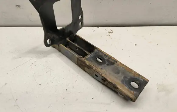 Land Rover Evoque I Towing hook eye BJ3217F794A