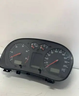Volkswagen Golf IV Speedometer (instrument cluster) 1J0920802F