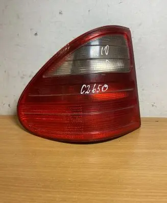 Mercedes-Benz E W210 Rear/tail lights A2108204864 C2650