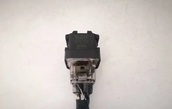 Toyota Yaris Glow plug pre-heat relay 2861067010
