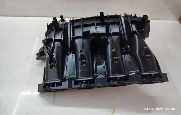 Seat Leon IV Intake manifold 05E129709S