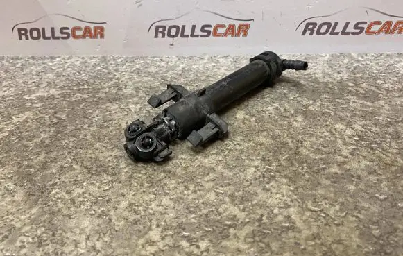Volvo S60 Headlight washer spray nozzle