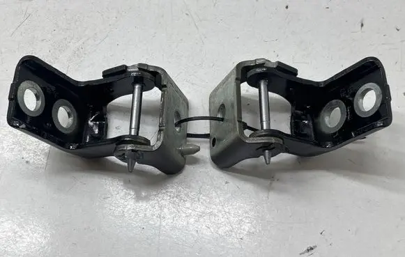Citroen C5 Aircross Rear door hinge set 1608322580