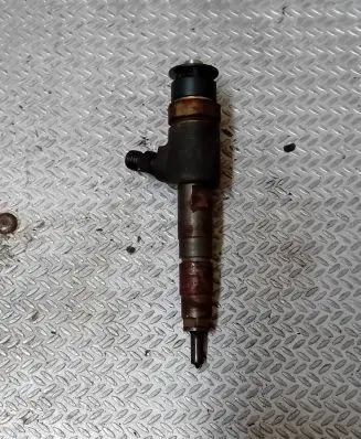 Citroen Berlingo Fuel injector 0445110340