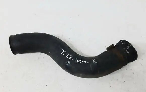Toyota Corolla Verso AR10 Intercooler hose/pipe