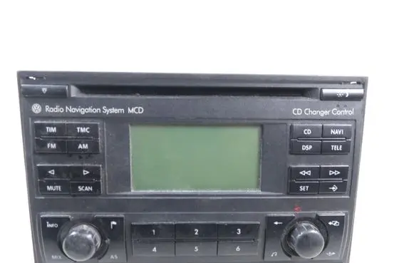 Volkswagen Polo IV 9N3 Radio/CD/DVD/GPS head unit 1J0035191A