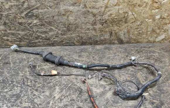 Honda Element Front door wiring loom