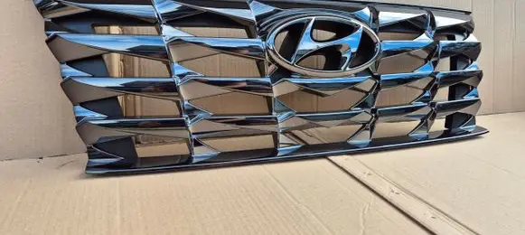 Hyundai Tucson IV NX4 Front grill