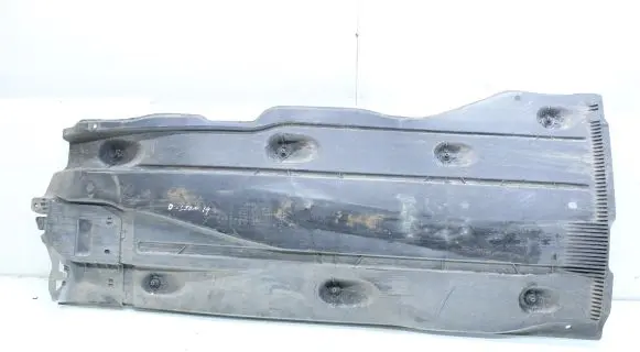 Seat Leon (5F) Side bottom protection 5Q0825202L