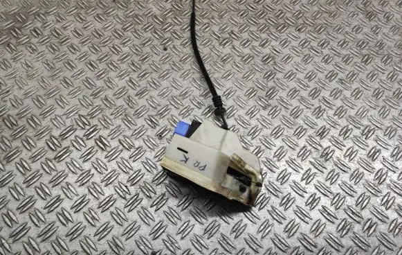 Volkswagen Phaeton Front door lock 3D1837016